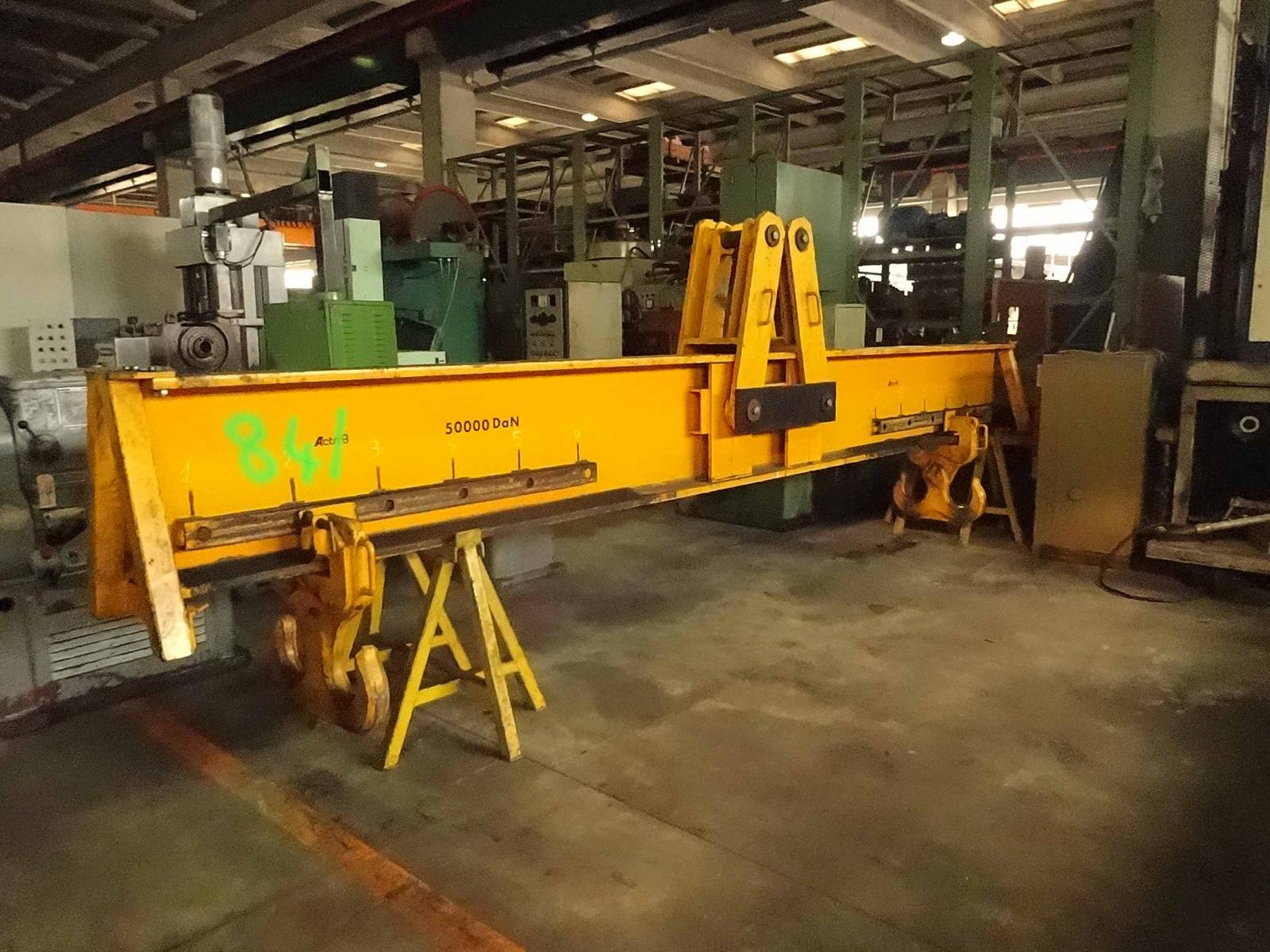 BILANCINO 50 T.       Interasse regolabile 2.350 ÷ 5.350 mm. Anno           2007