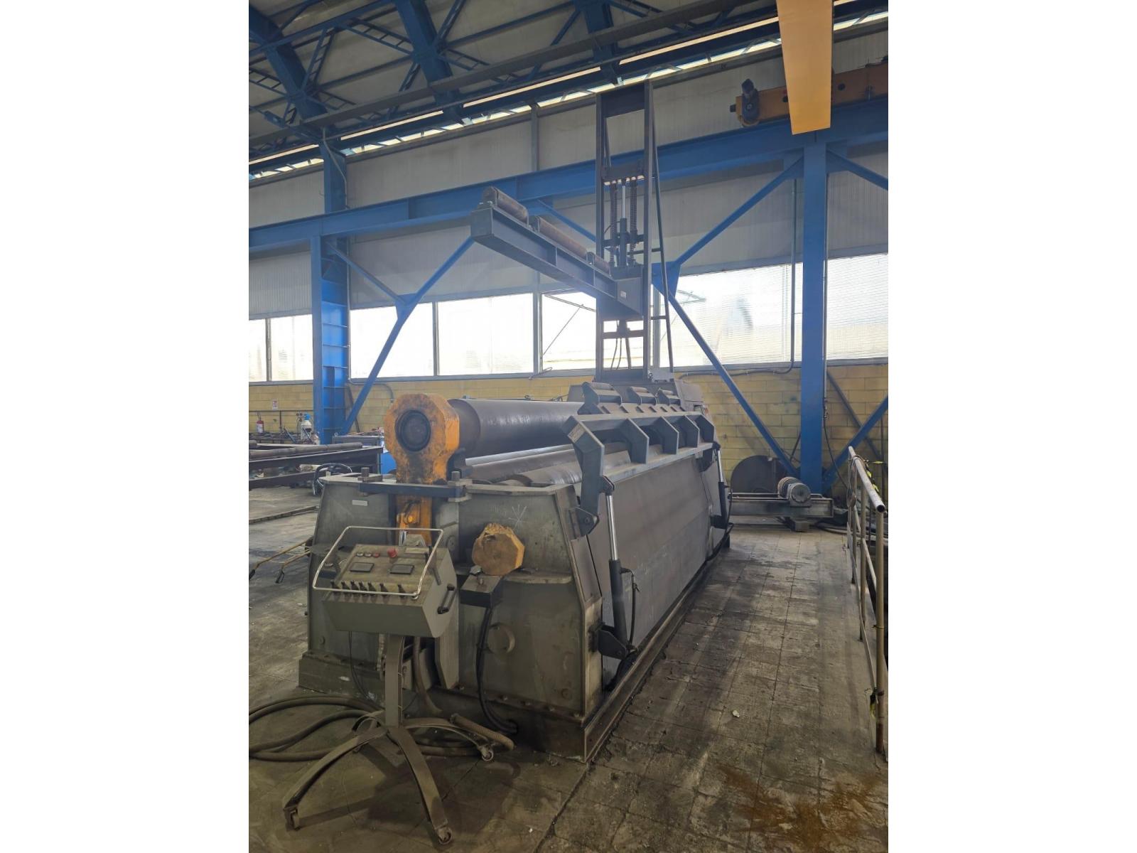 CALANDRA MG MH 325 M 3000x20/25mm