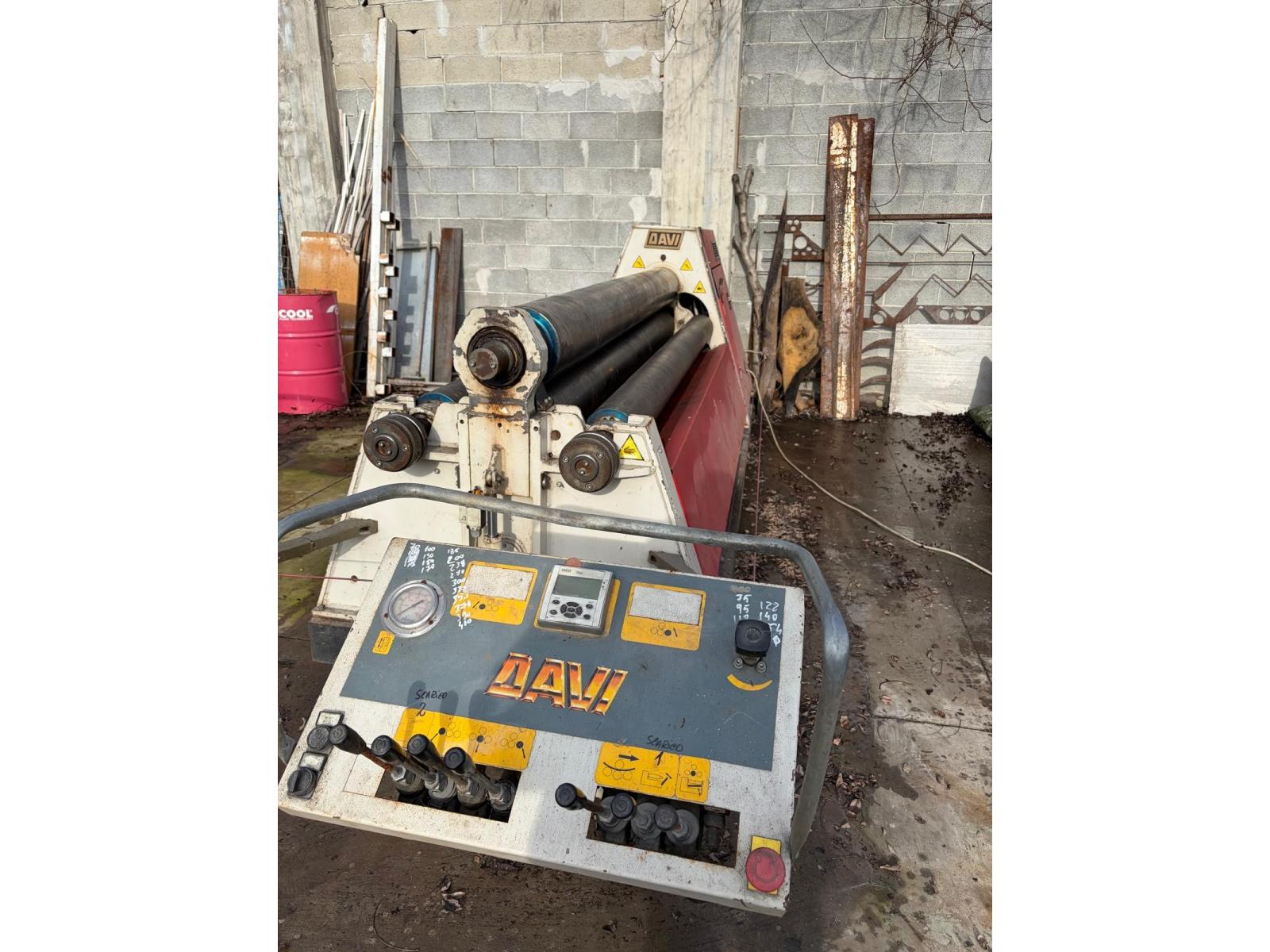 CALANDRA PER LAMIERA DAVI