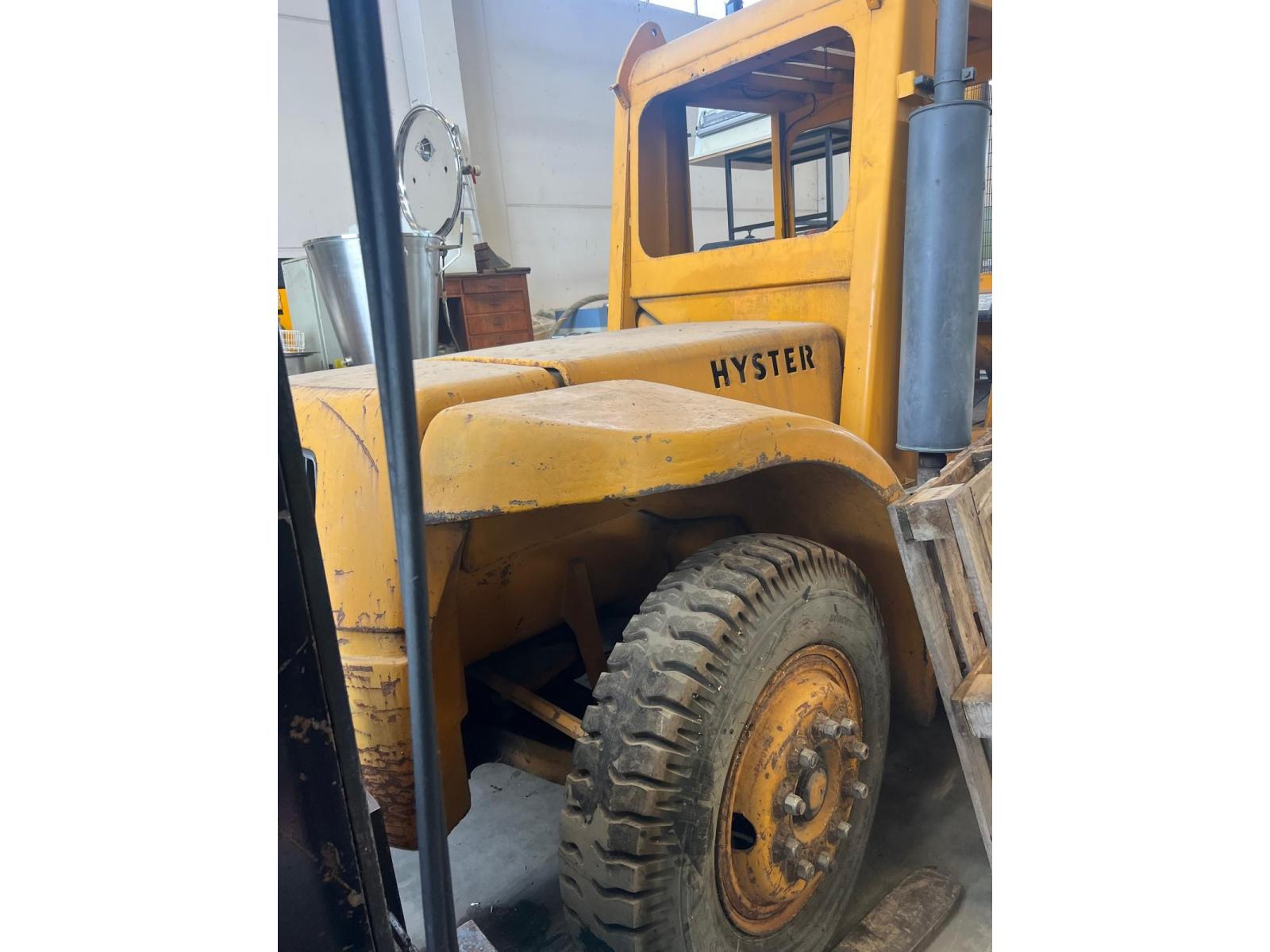 Carrello HYSTER 80 quintali