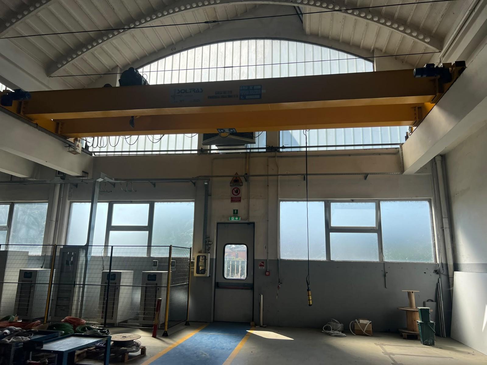 NR 10 CARRIPONTE  SCARTAMENTO 9900 MM PORTATA 10 TON e 5 TON