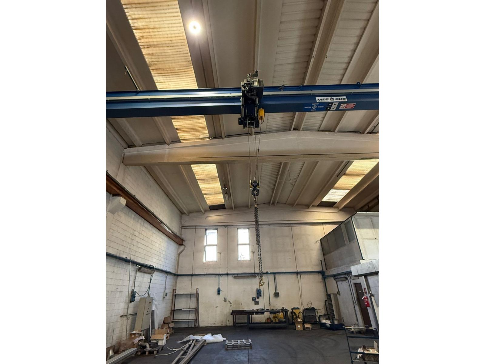 CARROONTE MONOTRAVE MEC 2 TON SCARTAMENTO 16.200MM CIRCA