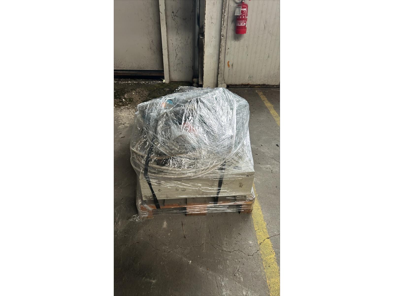 CARROPONTE BITRAVE COMAS 5 TON SCARTAMENTO 18360 MM ANNO 2003