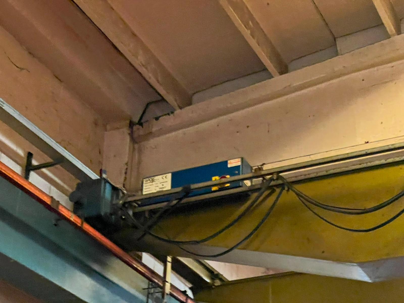 CARROPONTE BITRAVE MARTE 8 TON SCARTAMENTO 18350 MM ANNO 2000
