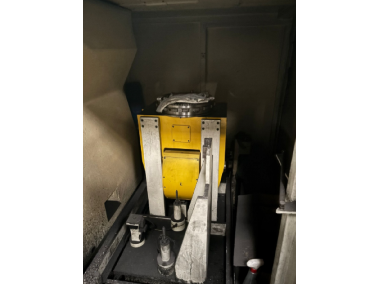 CENTRO DI LAVORO A PORTALE CNC