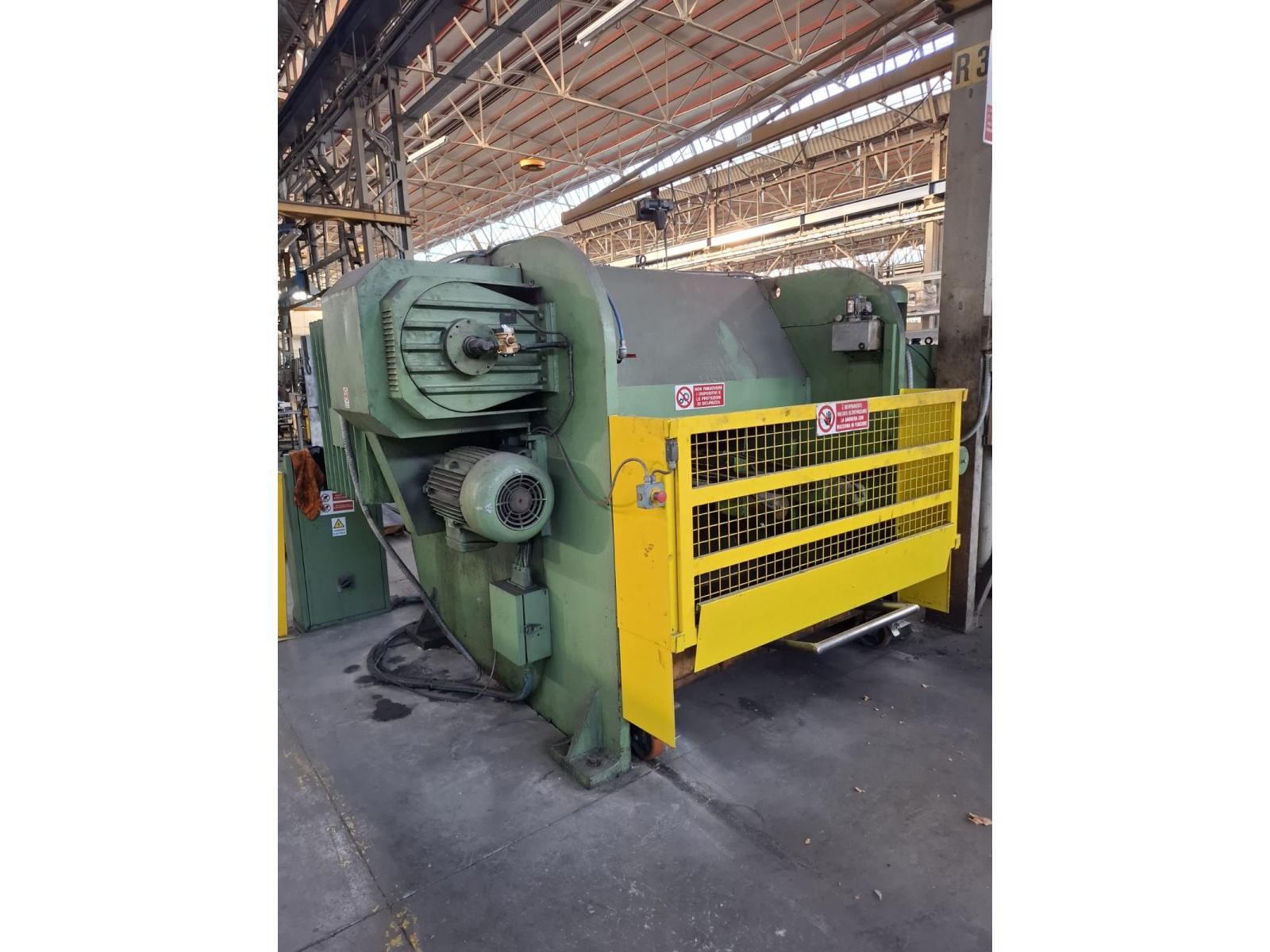 CESOIA MECCANICA OMAGATTI 1500 X 16 MM.