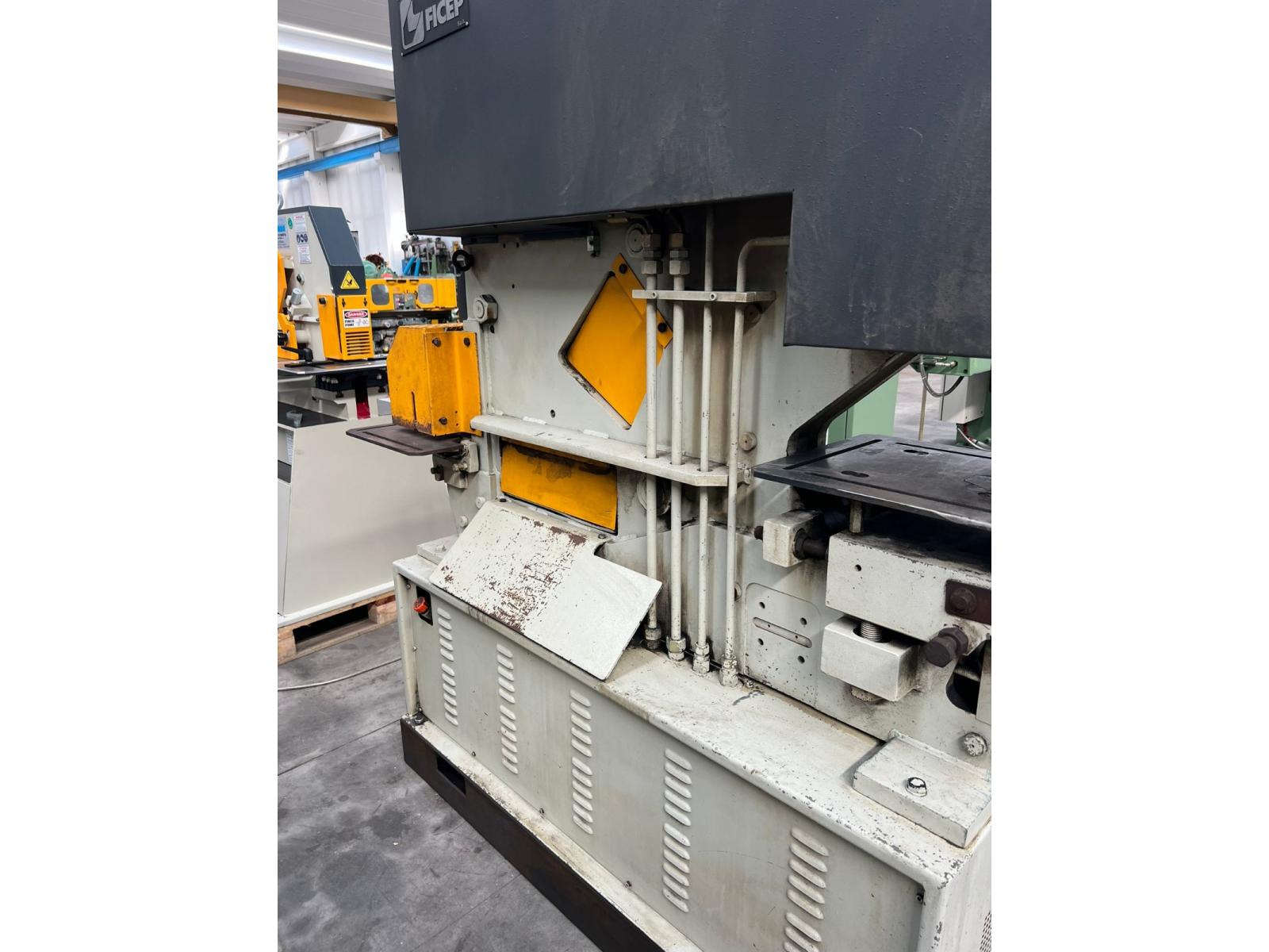 CESOIA PUNZONATRICE UNIVERSALE FICEP 805 N