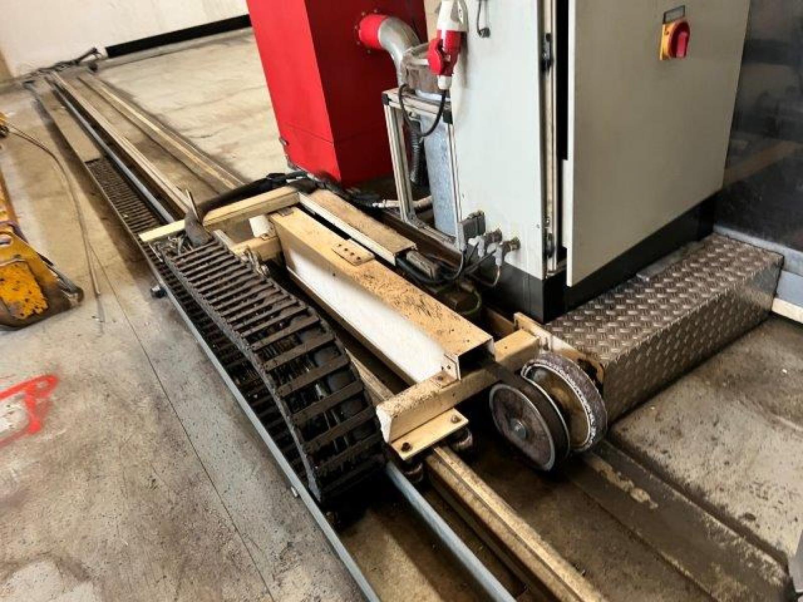 FILAMENT WINDING BOHEL2 SHAFER MACHINENBAU EHA    Anno 2006  Lunghezza avvolgibile mm 7800  Diametro avvolgibile mm 1400