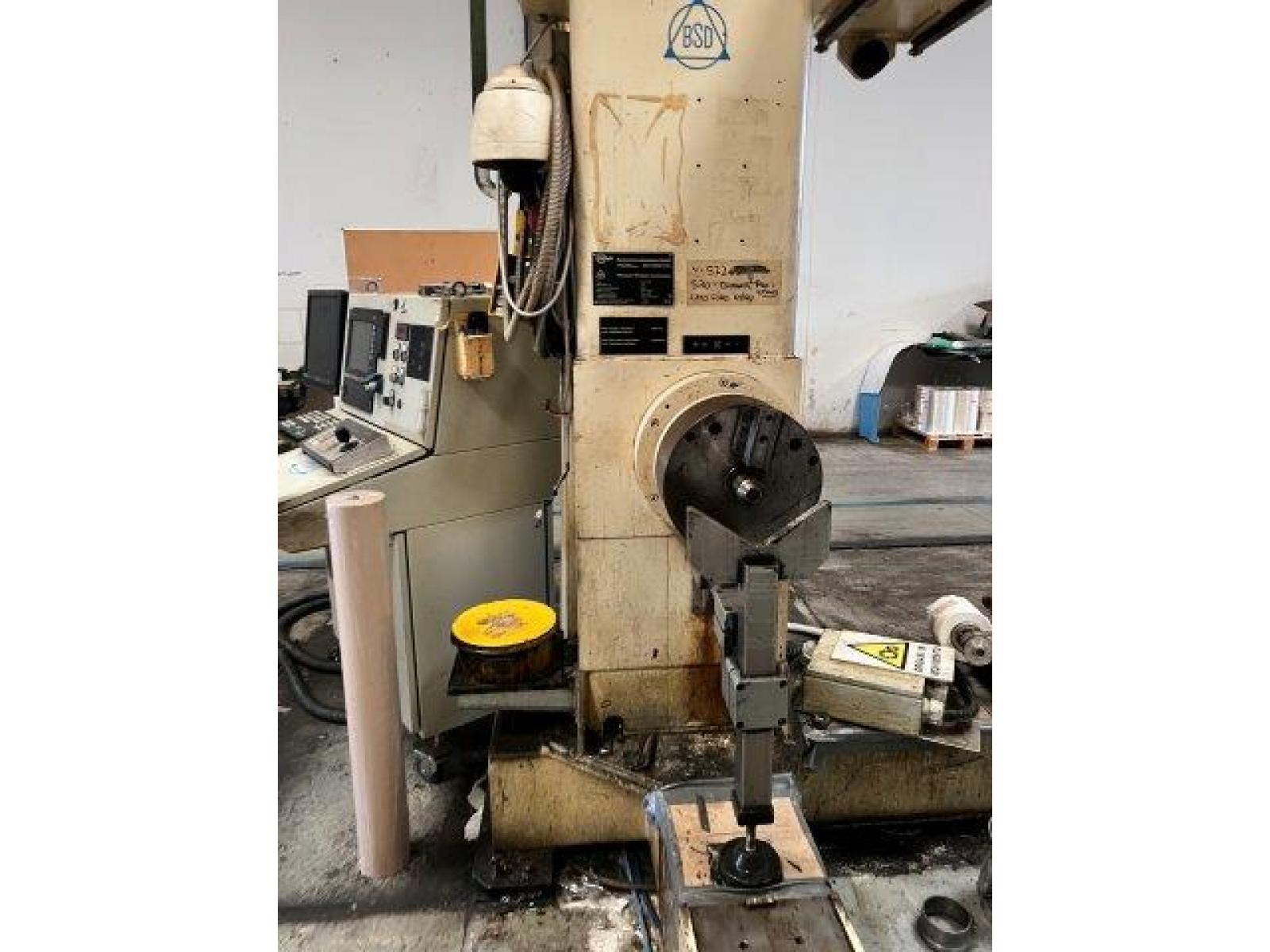 FILAMENT WINDING BOHEL2 SHAFER MACHINENBAU EHA    Anno 2006  Lunghezza avvolgibile mm 7800  Diametro avvolgibile mm 1400