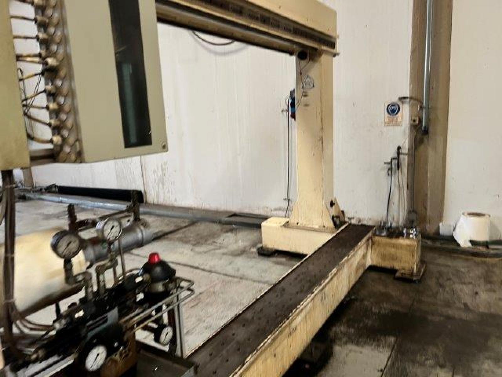 FILAMENT WINDING BOHEL2 SHAFER MACHINENBAU EHA    Anno 2006  Lunghezza avvolgibile mm 7800  Diametro avvolgibile mm 1400