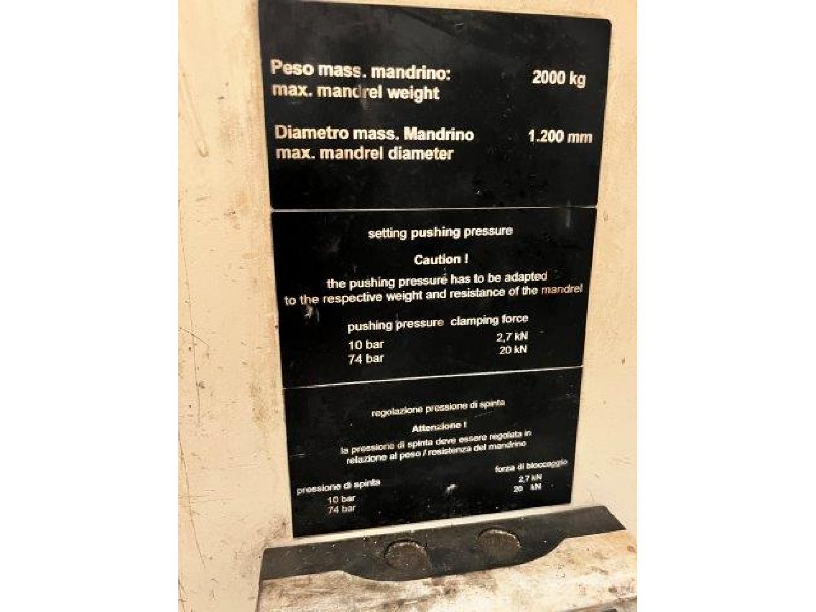 FILAMENT WINDING BOHEL2 SHAFER MACHINENBAU EHA    Anno 2006  Lunghezza avvolgibile mm 7800  Diametro avvolgibile mm 1400