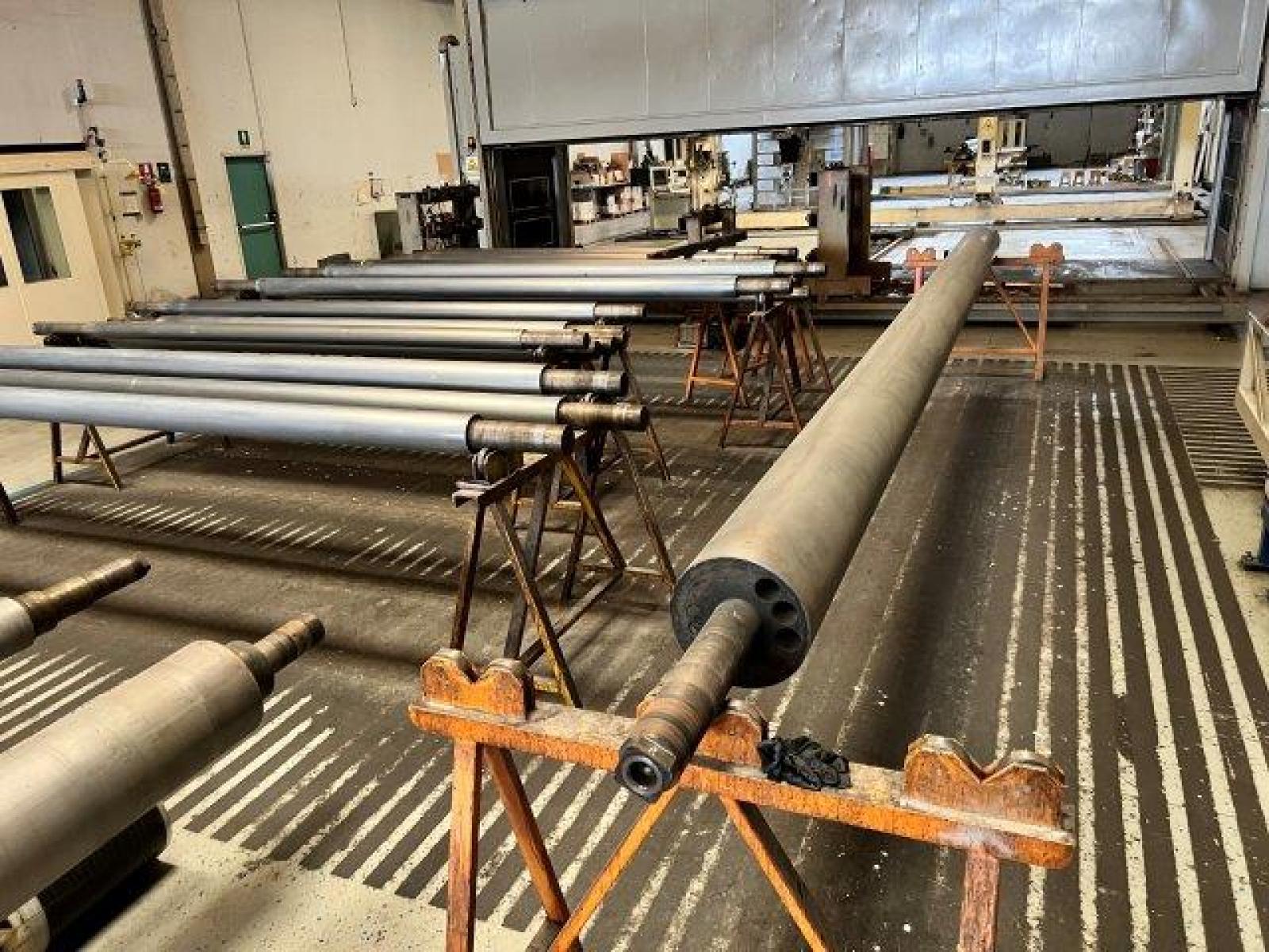 FILAMENT WINDING BOHEL2 SHAFER MACHINENBAU EHA    Anno 2006  Lunghezza avvolgibile mm 7800  Diametro avvolgibile mm 1400