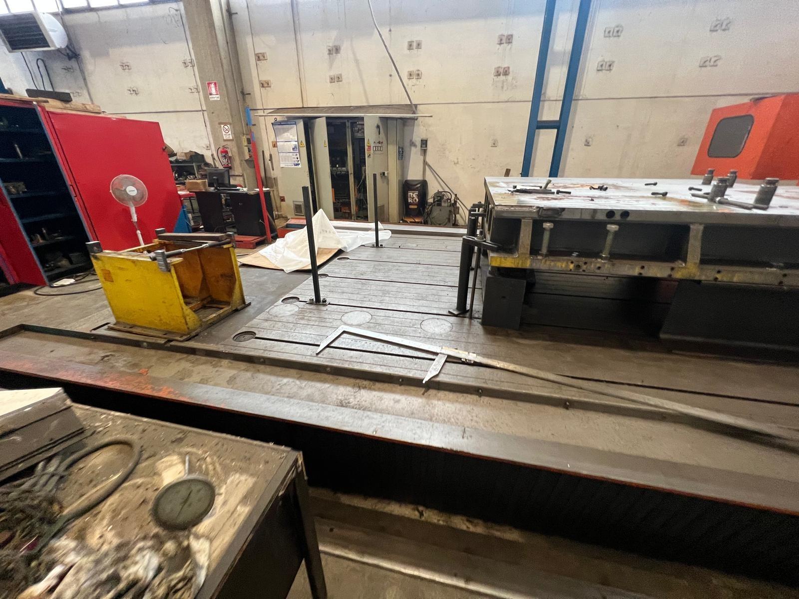 FRESATRICE A Portale NORMA