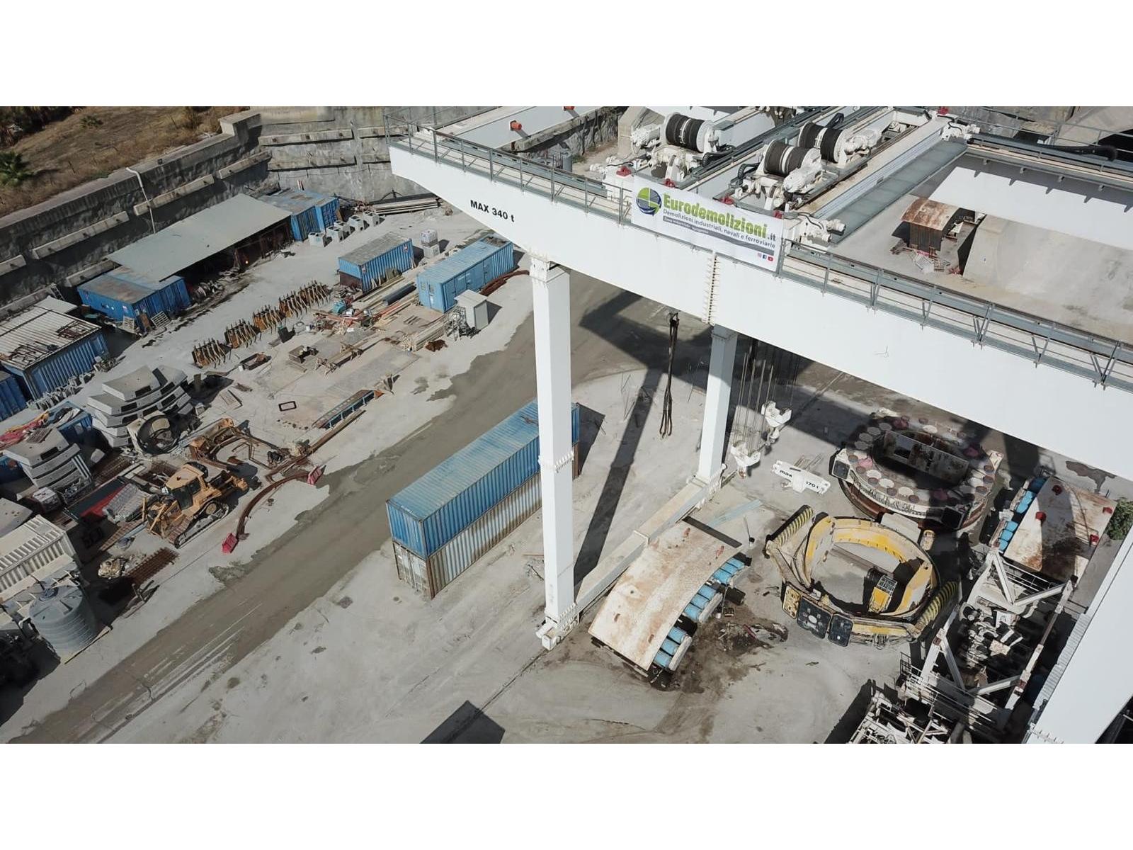 GRU A CAVALLETTO RGC027