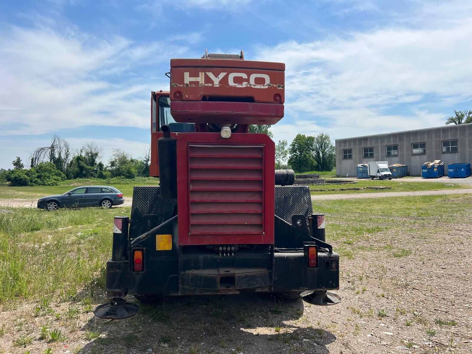 GRU HYCO RT 121 PORTATA 28 TON