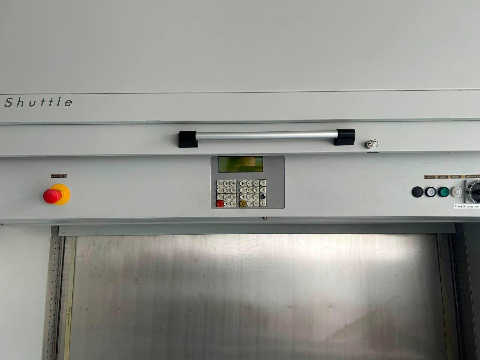5 magazzini verticali automatici Kardex Shuttle,