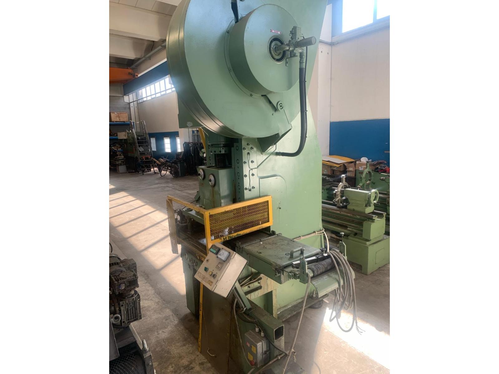 PRESSA MECCANICA BALCONI 80 TON