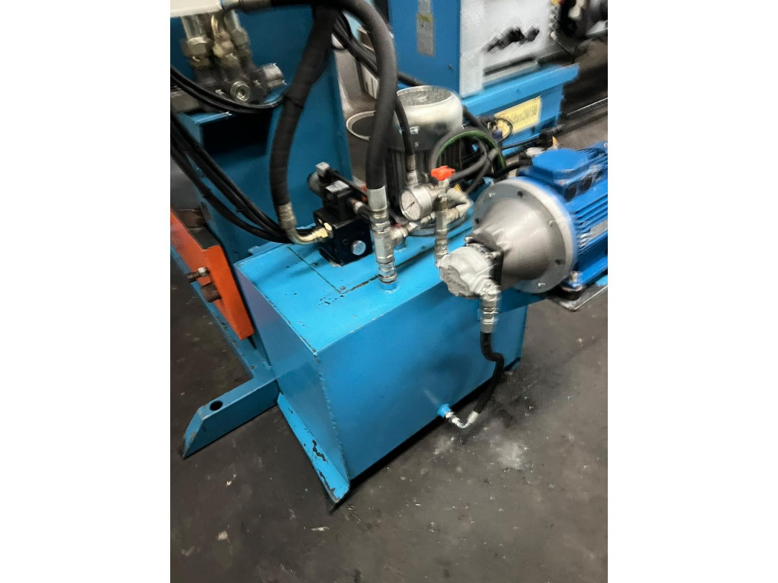 PRESSA PER OFFICINA CMP 180 TON