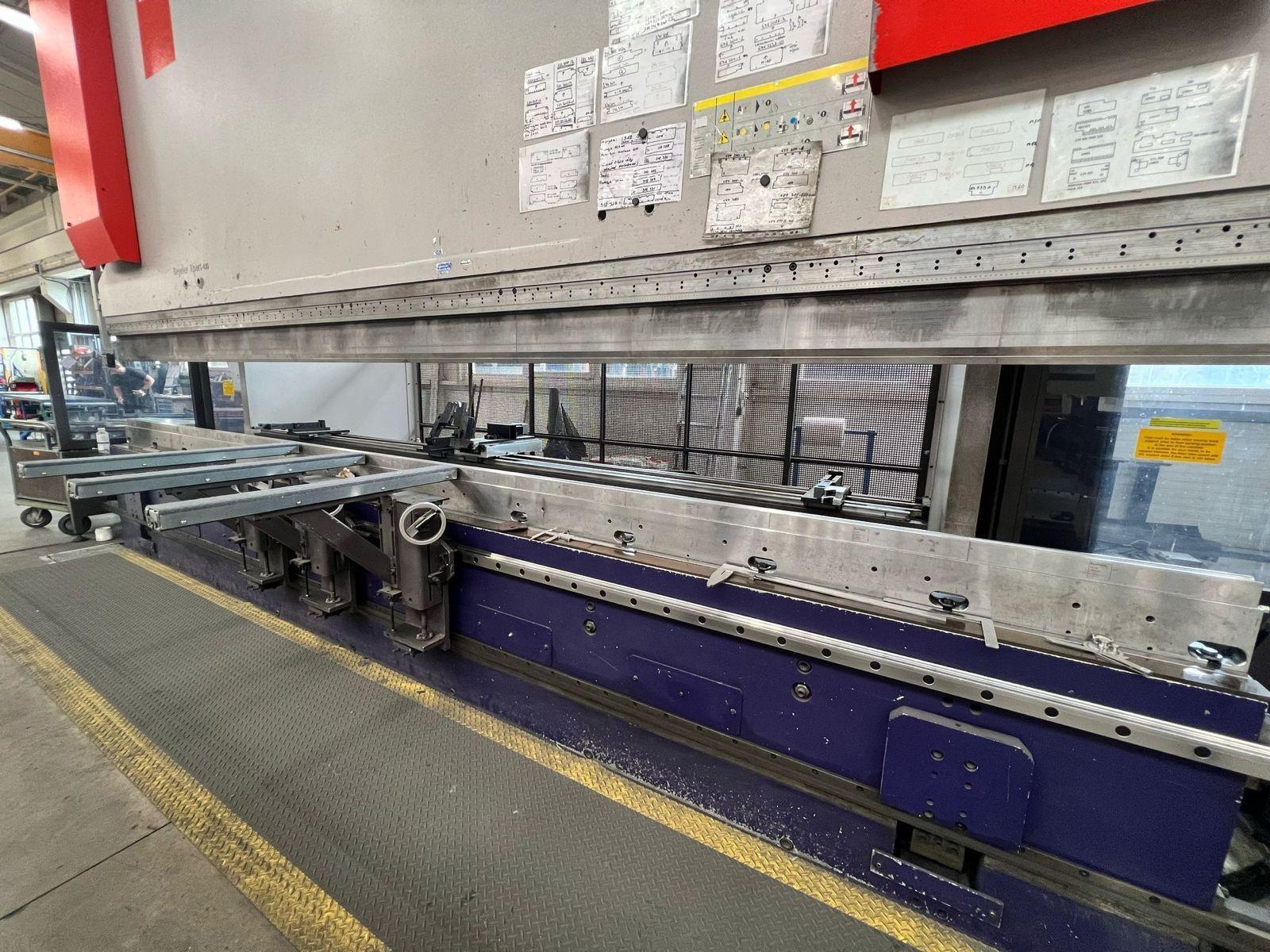 PRESSA PIEGATRICE 6000×400 TON BYSTRONIC 8/10 ASSI