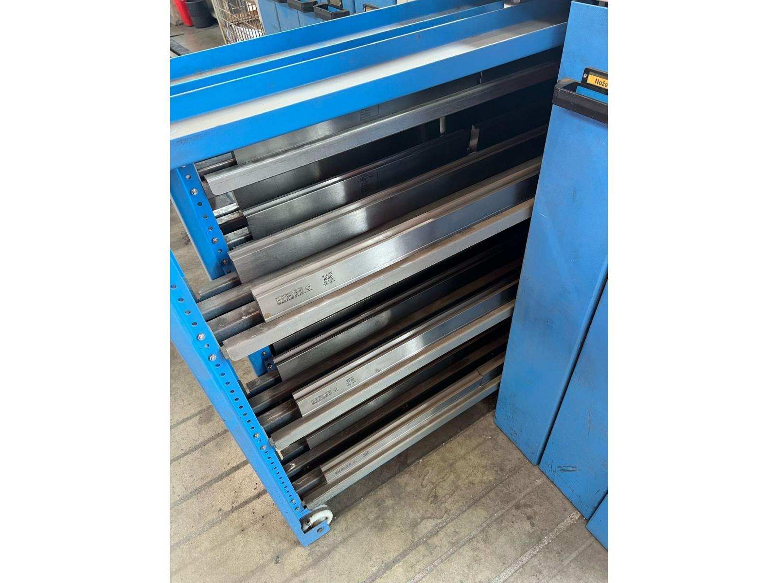 PRESSA PIEGATRICE 6000×400 TON BYSTRONIC 8/10 ASSI