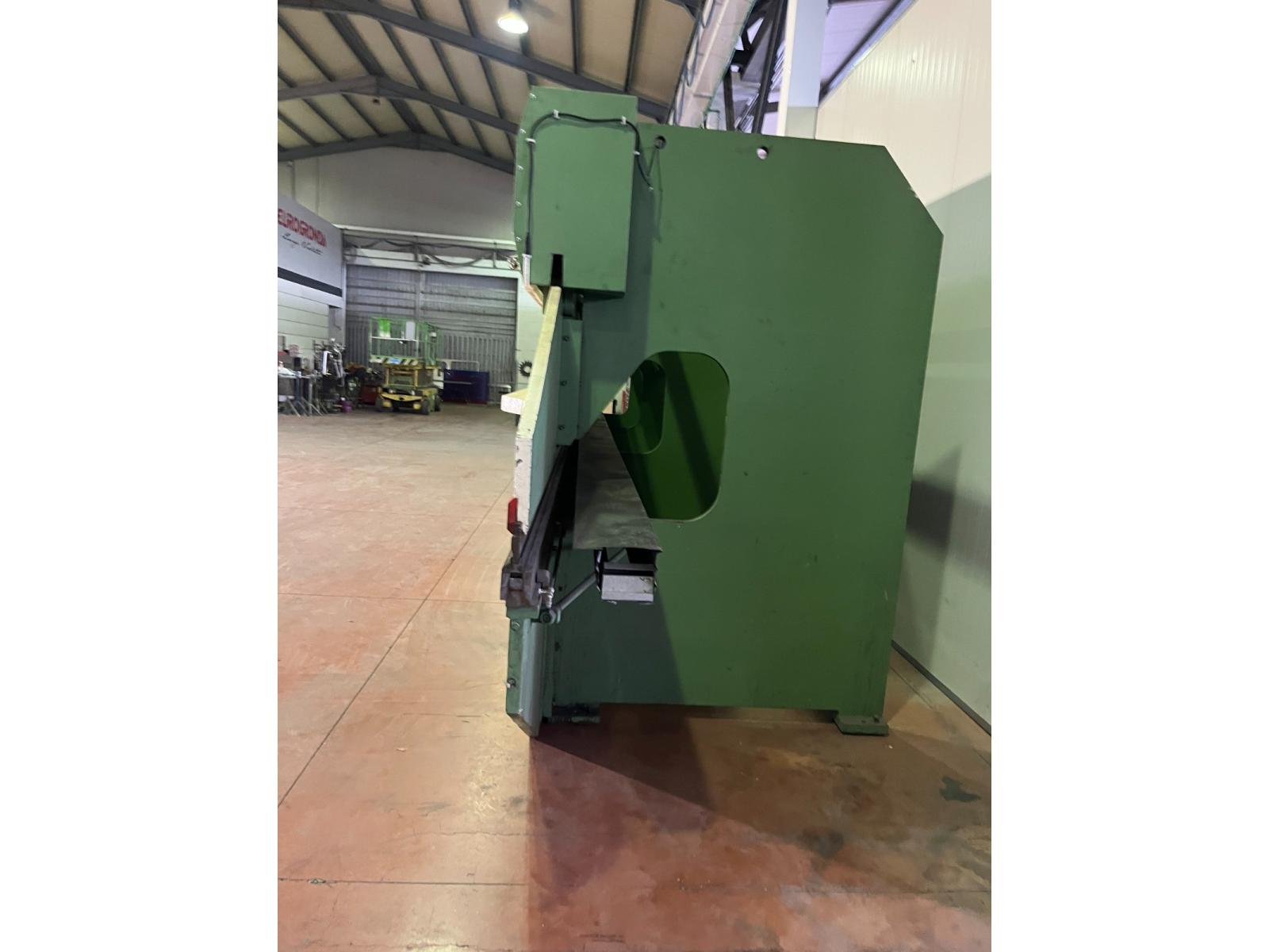 PRESSA PIEGATRICE GABELLA 10000 MM