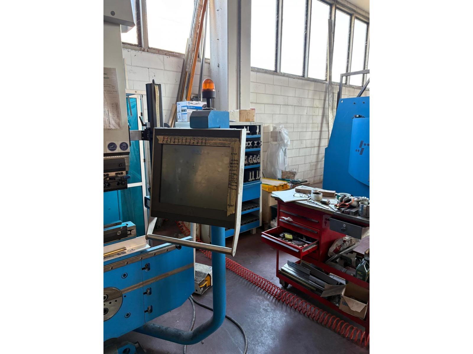 PRESSA PIEGATRICE GASPARINI GPS 250 X 4000 MM