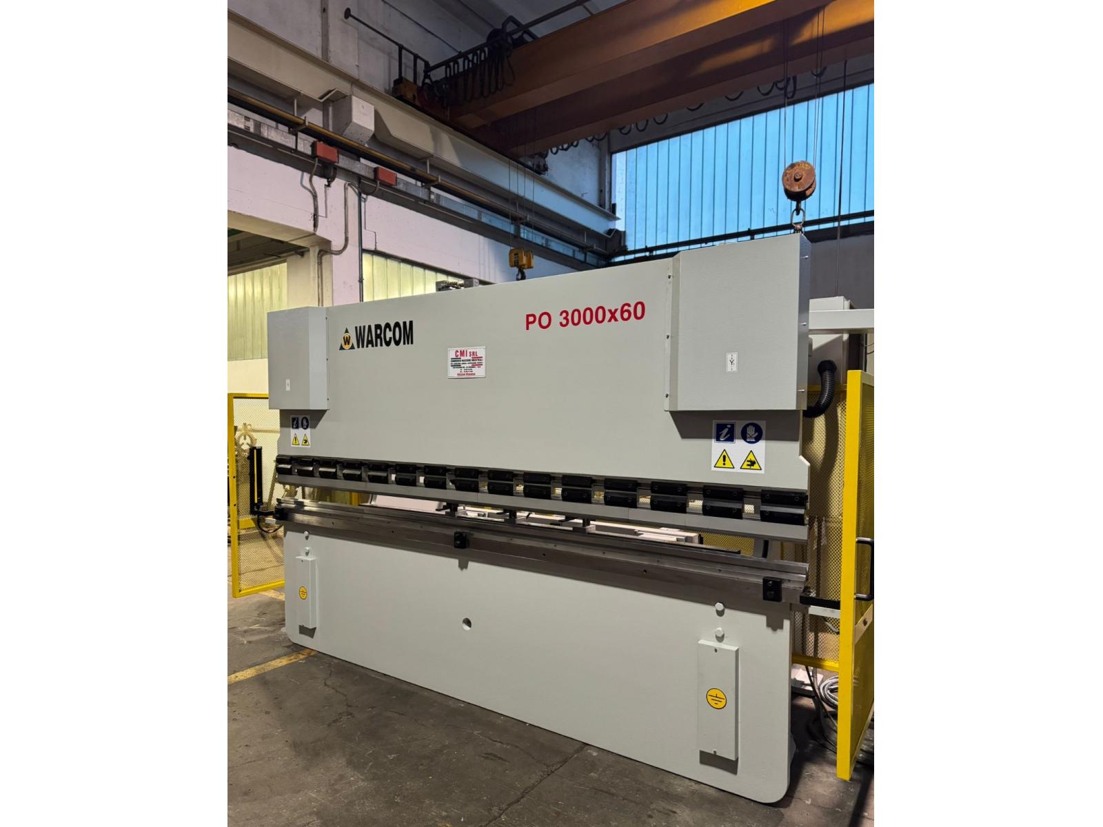 PRESSA PIEGATRICE WARCOM 3000x60 TON CNC 4 ASSI
