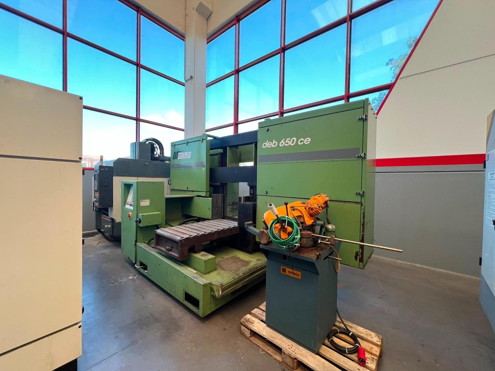 SEGATRICE MISSLER DEB 650  CE