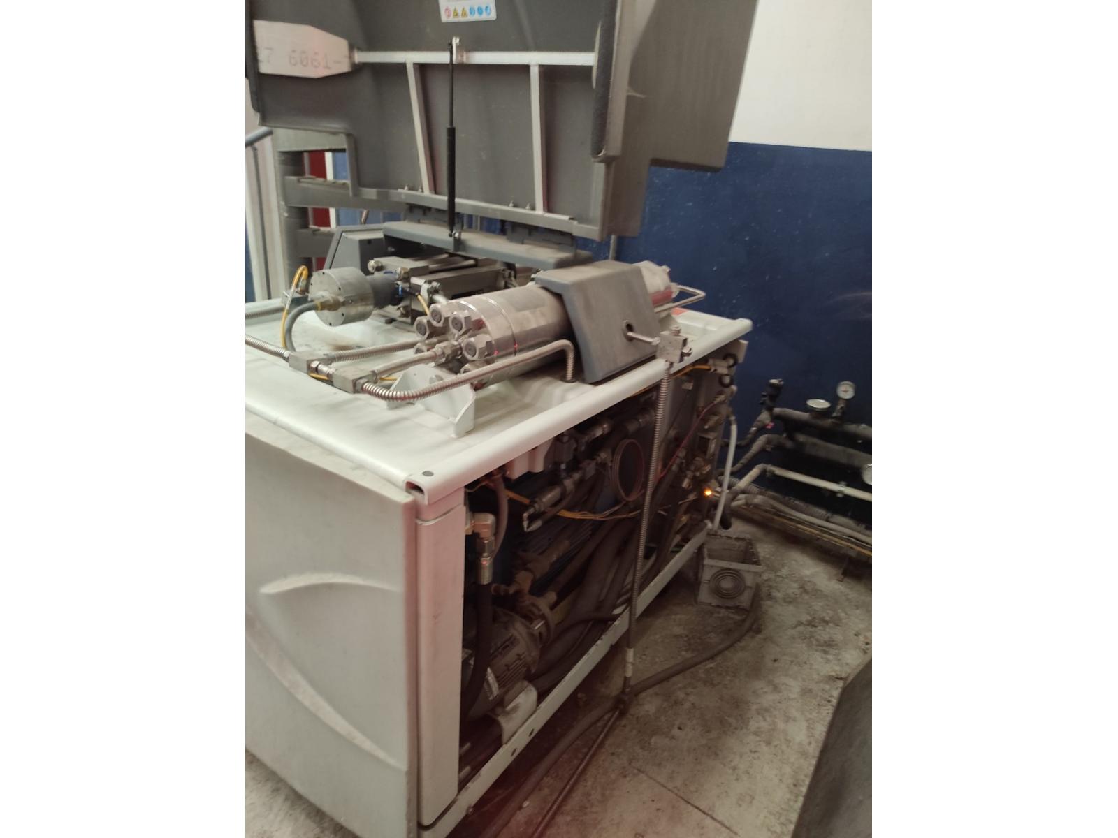 TAGLIO AD ACQUA FLOW MACH 200