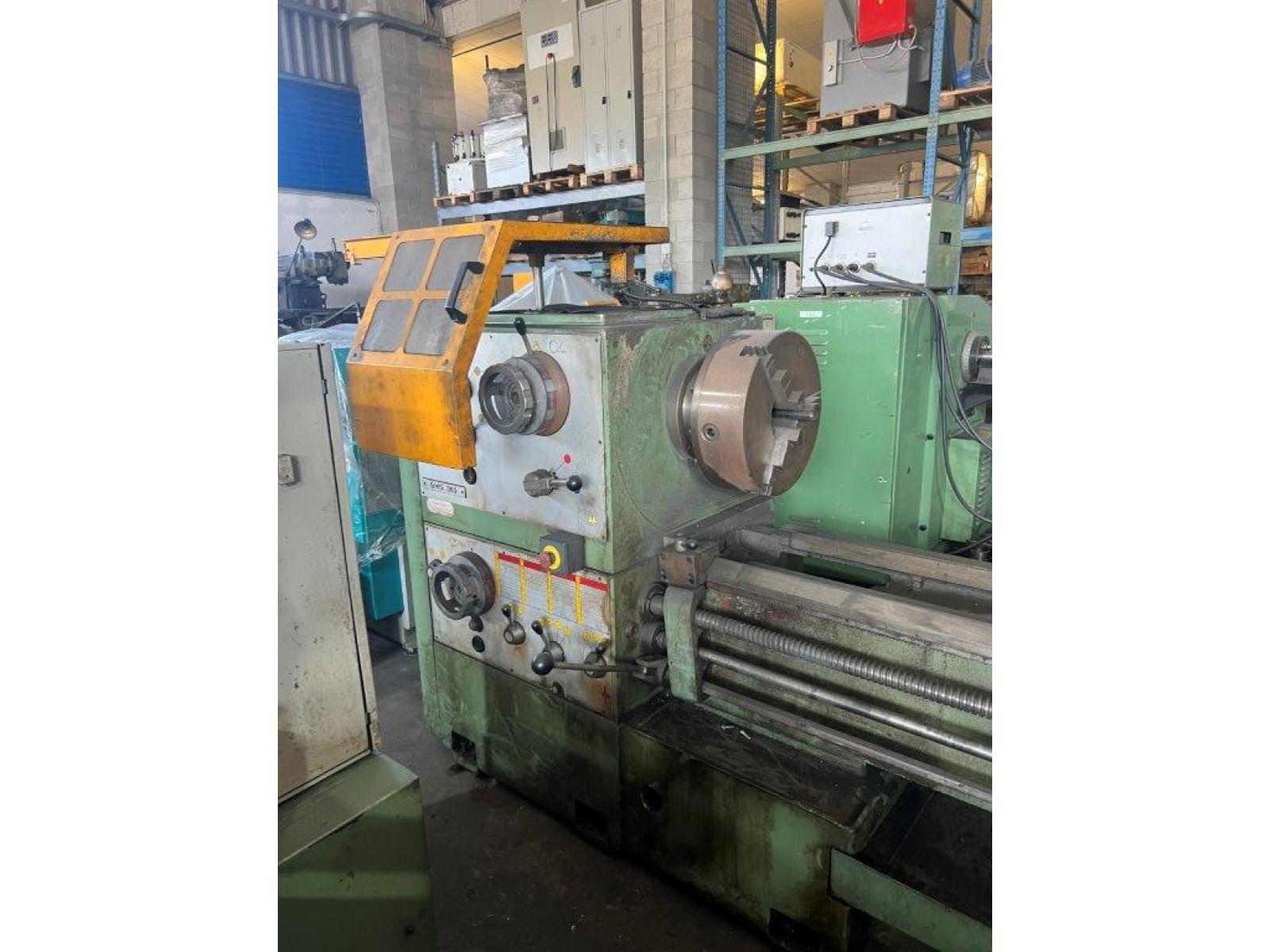 Tornio 5000 x 360 mm foro 105mm completo di accessori e  rapidi     visualizzato