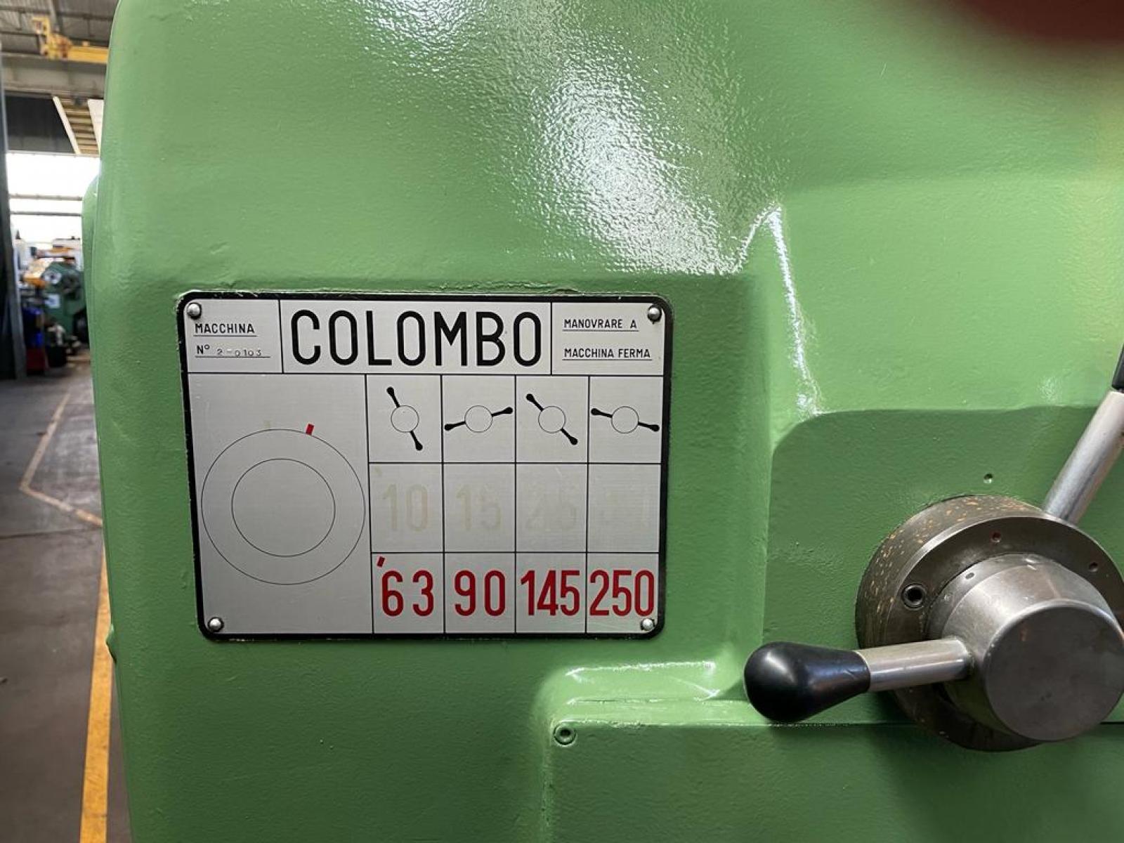 Tornio Colombo TPF 1200 da 600 x 700 mm, con una prolunga sul banco per arrivare a 1.700 mm