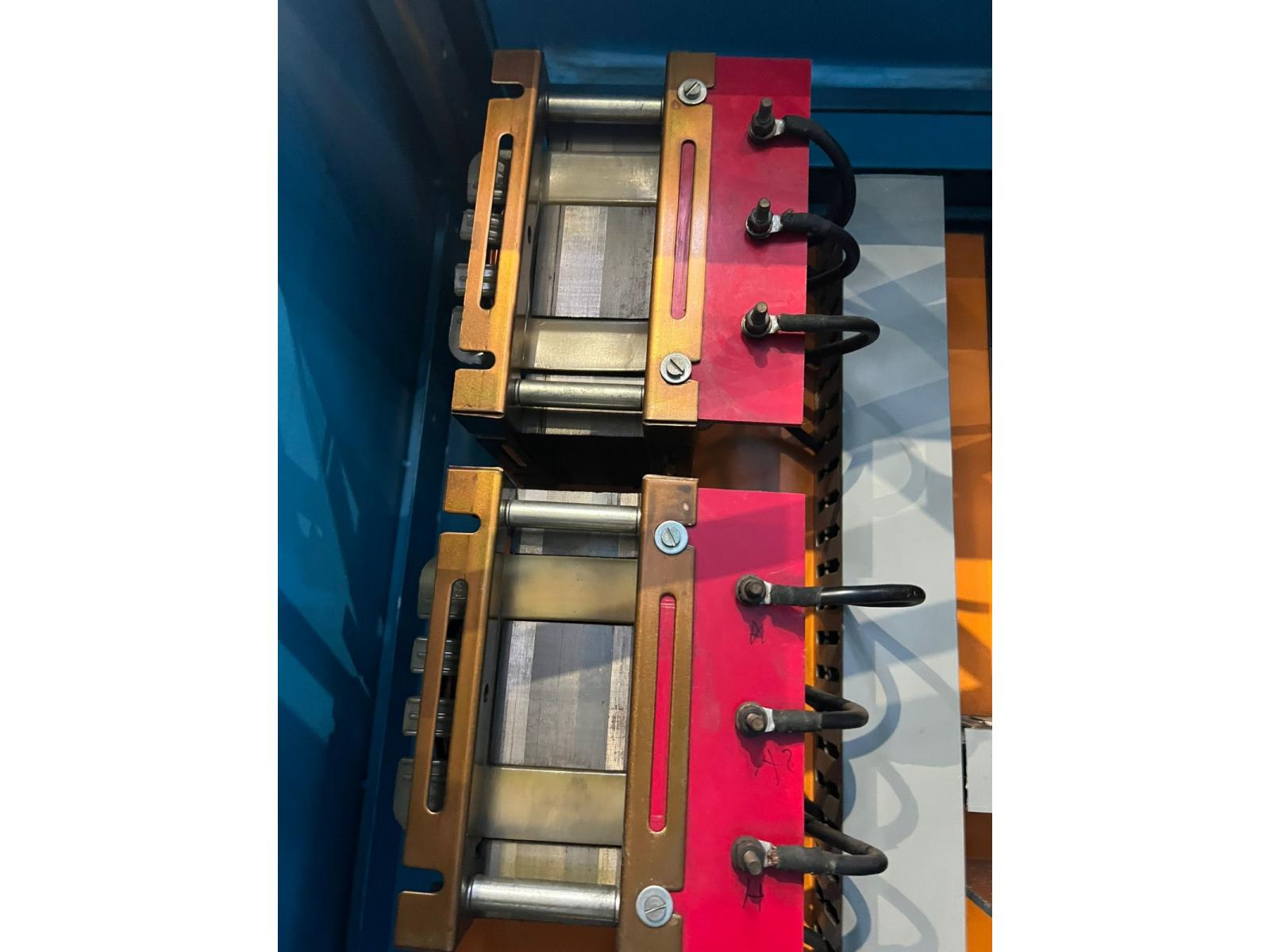 TORNIO VERTICALE OMBA TV 215 CNC