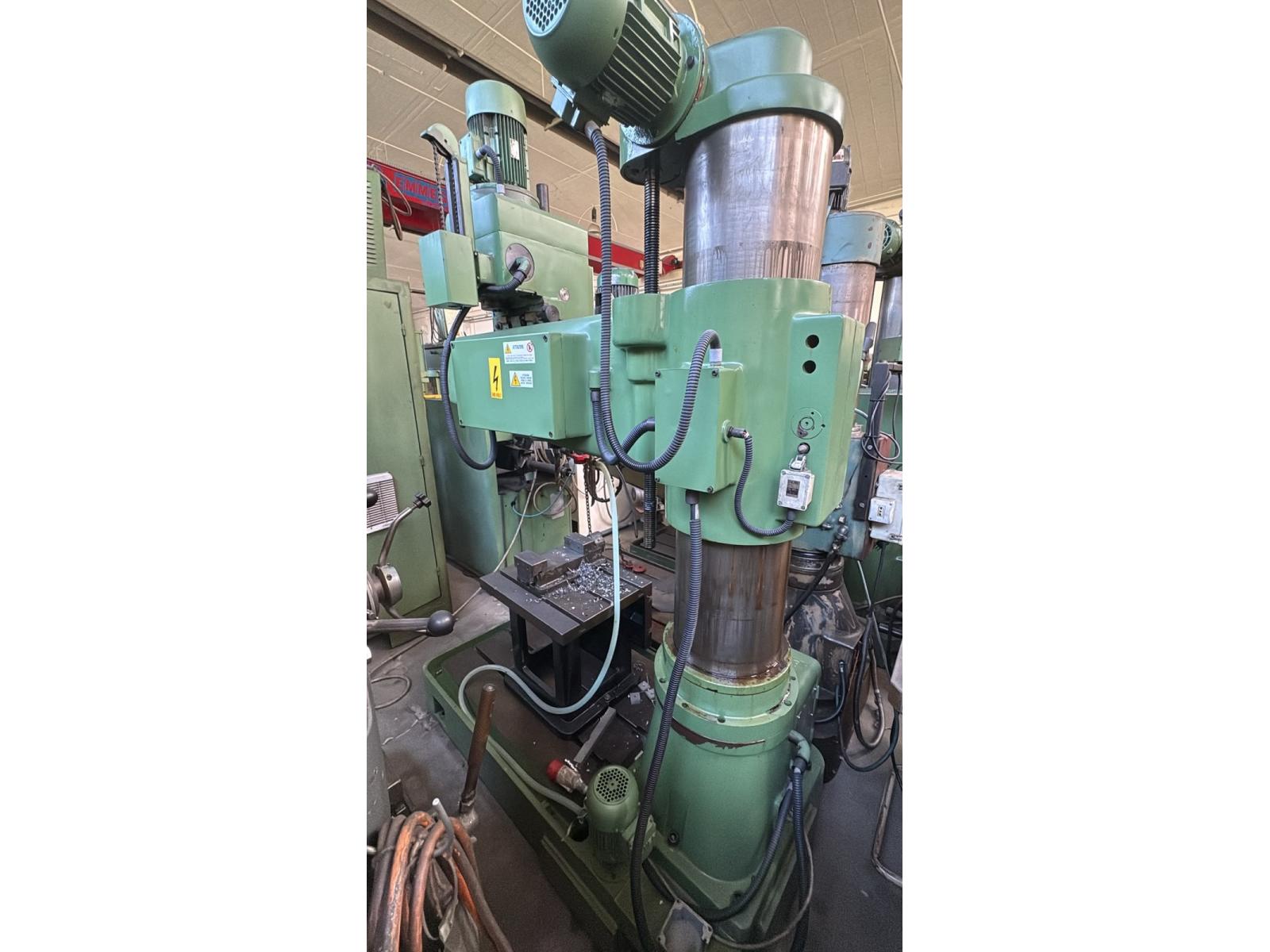 TRAPANO RADIALE COMU TR 42 1000