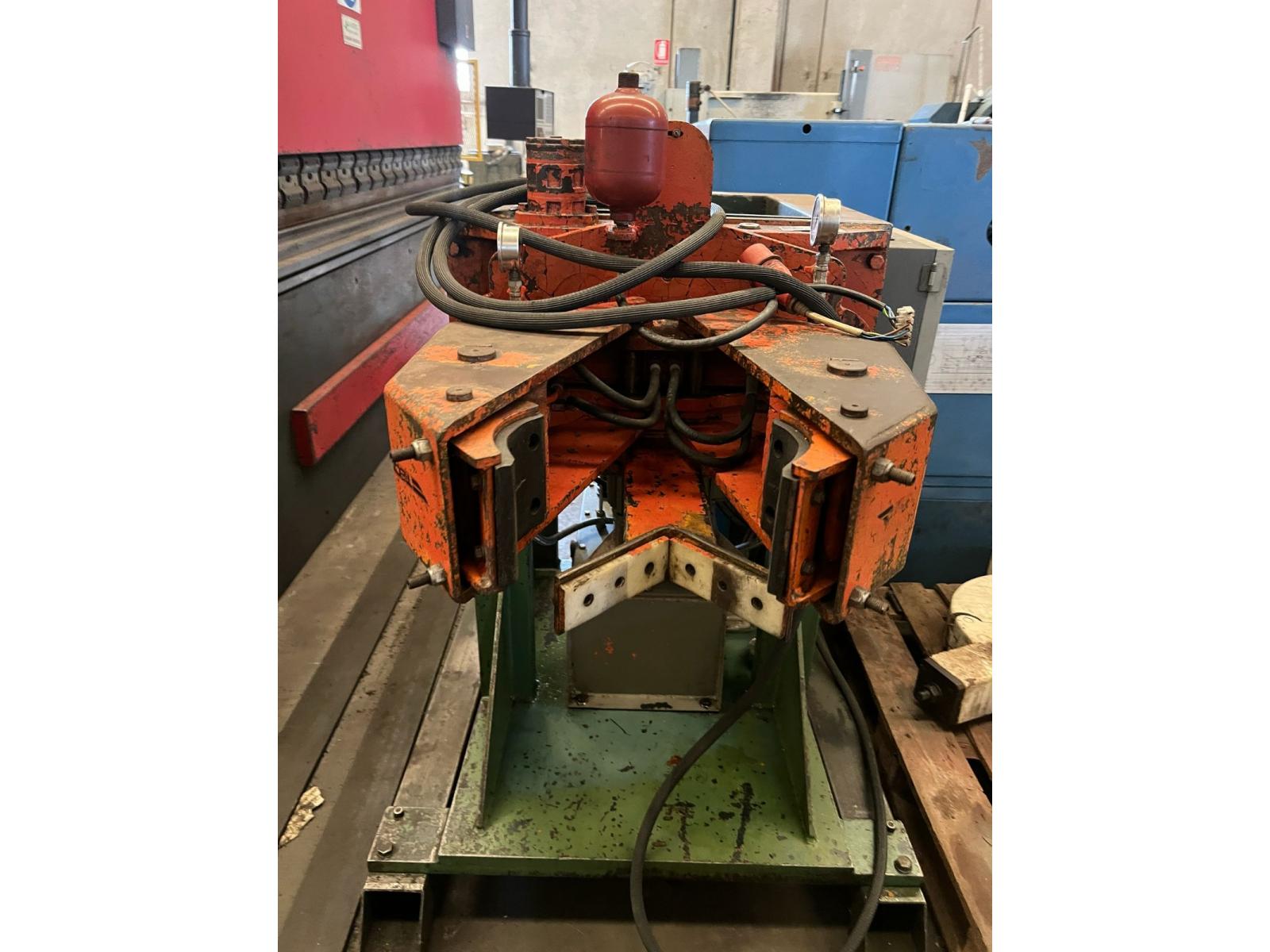 VIBRATORE